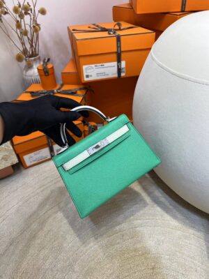 Australia Sydney Hermes Mini Kelly 19CM Epsom 0Z Vert Comics/ 0S Vert Fizz Silver Hardware
