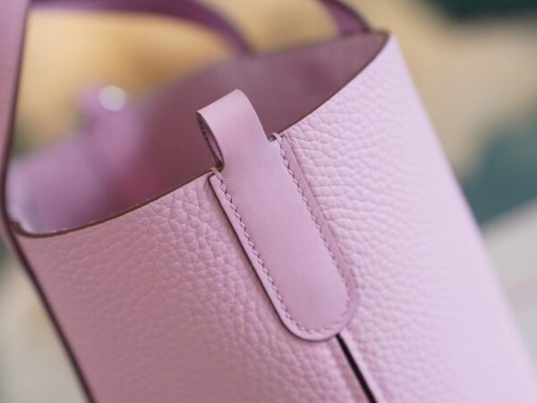 Hand Stitching Hermes Clemence In The Loop Pouch X9 Mauve Sylvestre Silver Hardware
