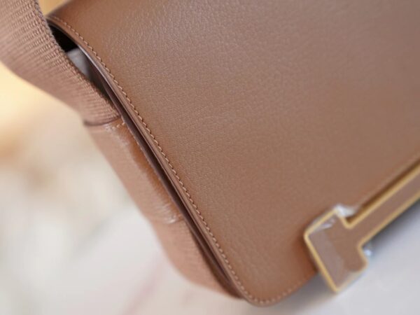 Australia Canberra Hermes Geta 20CM Chevre Mysore 2J Quebracho Gold Hardware