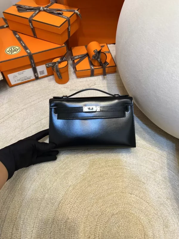 Hermes Box Leather Kelly Pochette 22cm 89 Noir Silver Hardware