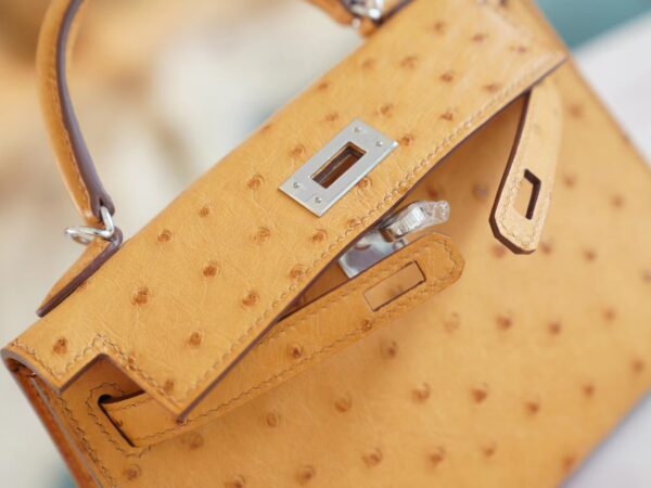 Hermes Boutique Tabac-Camel South Africa KK Ostrich Mini Kelly II 19CM