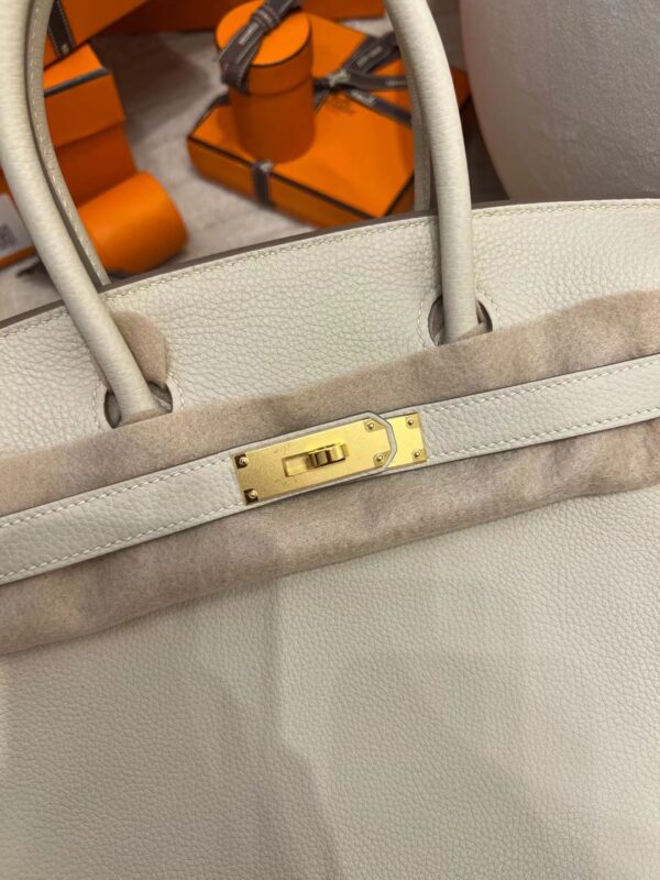 Dubai United Arab Emirates Hermes Birkin 30CM Togo CK10 Craie Gold Hardware