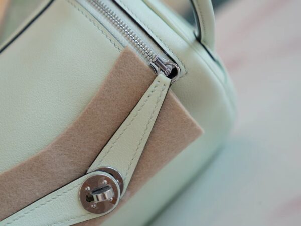 Full Handmade Hermes Mini Lindy 19CM 0S Vert Fizz Swift Silver Hardware