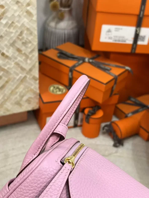 New Arrival Hermes Clemence Leather X9 Mauve Sylvestre Mini Lindy 19CM Gold Hardware