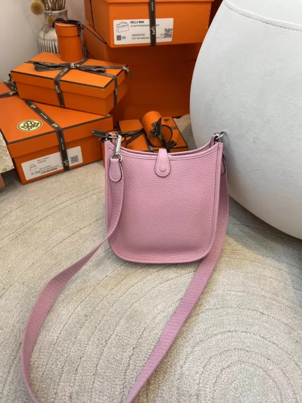 Canada Ottawa Hermes Mini Evelyne 16CM X9 Mauve Sylvestre Clemence Silver Hardware