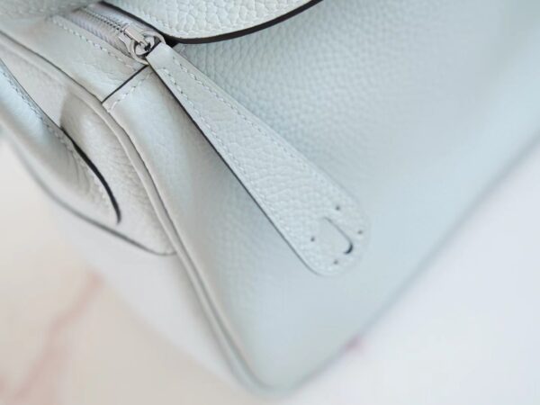 Hand Stitch Hermes 08 Blue Pale Clemence Leather Lindy Bag26CM Silver Hardware