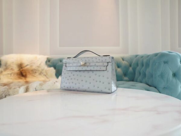 New Arrival Hermes Kelly Pochette22cm 8U Blue Glacier KK Ostrich Leather Gold Hardware