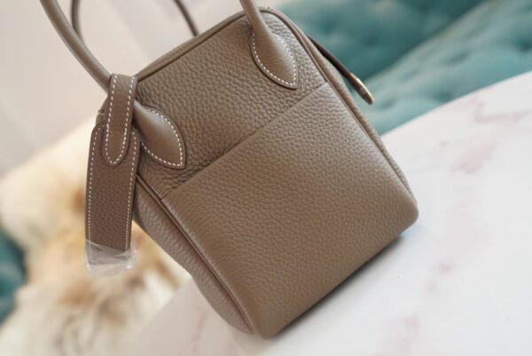 Wholesale GPCMode Hermes Lindy26CM C18 Grey Etoupe Clemence Leather Gold Hardware