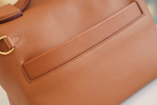 Hermes Boutique Mini Kelly 24/24 CK37 Gold Evercolor Leather Women’s Bag