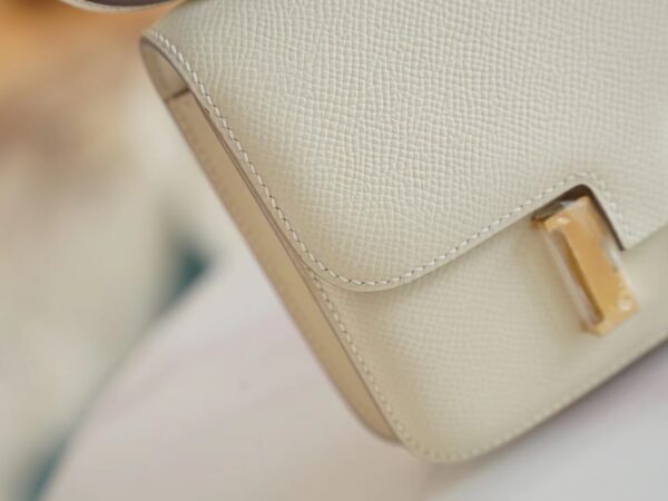 Hermes Handmade Boutique C10 Craie Epsom Leather Constance14cm Gold Hardware