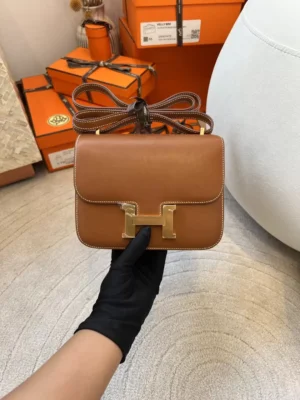Taiwan Hermes Barenia Leather 37 Gold Constance 19CM Gold Hardware