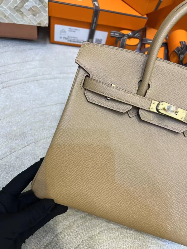 Canada Toronto Hermes Birkin 25CM 0M Chai Epsom Gold Hardware