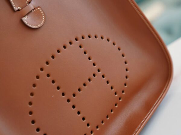 Hermes Factory Evelyne 29CM Barenia Leather Fauve Silver Hardware