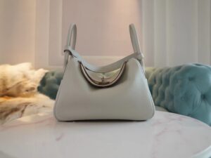 Hand Stitching Hermes 8L Beton Lindy 26CM Clemence Leather Silver Hardware