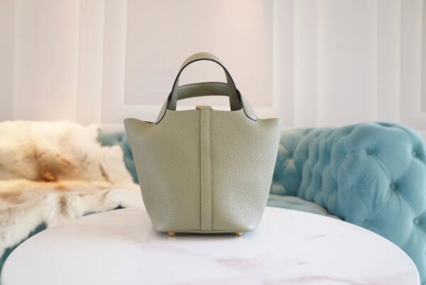 Hermes Handmade Boutique Q1 Sauge Clemence Leather Picotin18CM Gold Hardware
