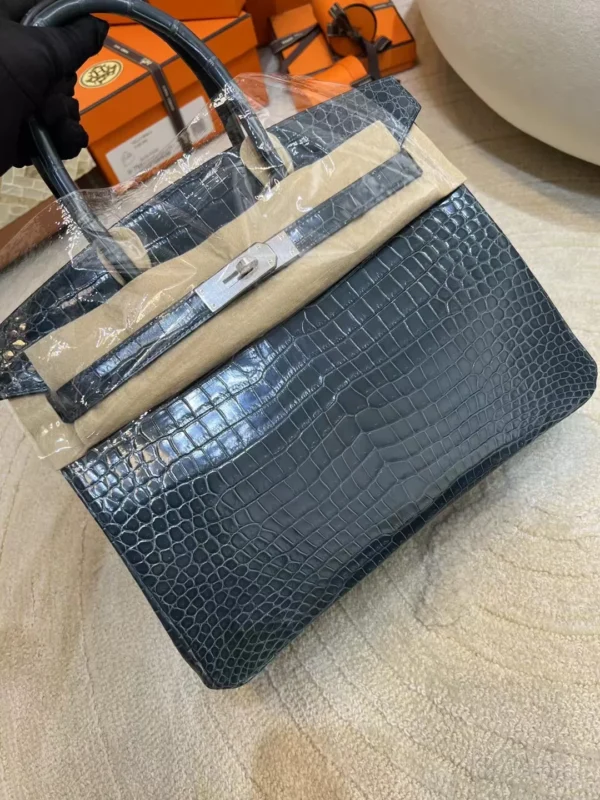 Hermes Shiny Porosus Crocodile Birkin 30CM Y7 Blue Orage Silver Hardware