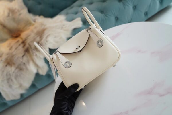 Fashion Hermes Mini Lindy 19CM I2 Nata / Gold Swift Leather Silver Hardware