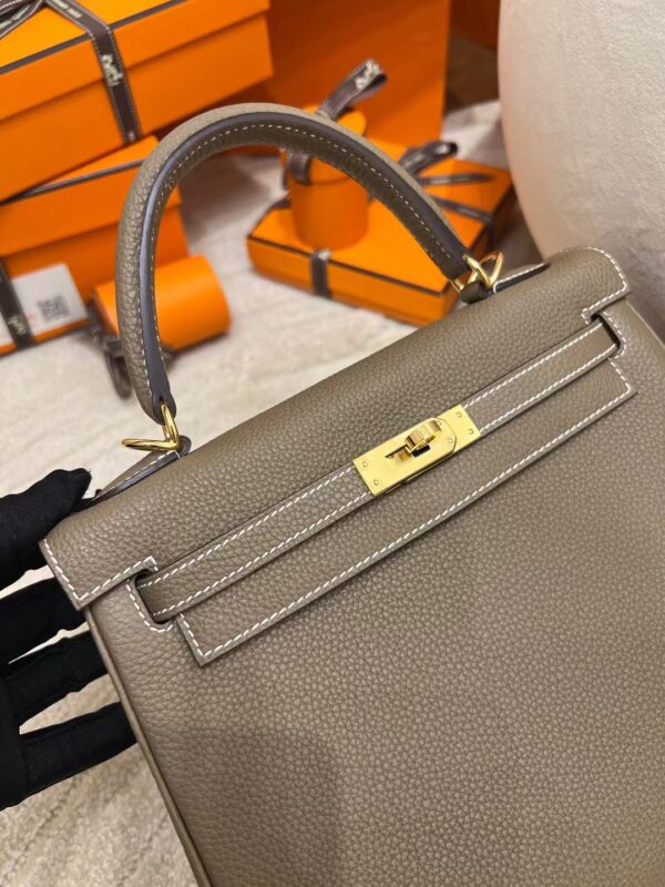Hong Kong Hemes Kelly 25CM Togo Leather CK10 Craie Gold Hardware