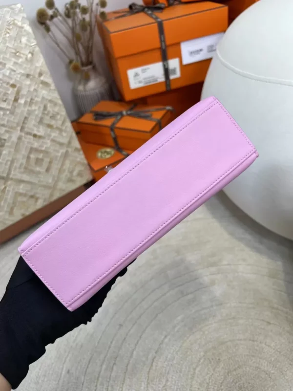 Singapore Kuala Lumpur Hermes Kelly Pochette 22cm Swift X9 Mauve Sylvestre Silver Hardware