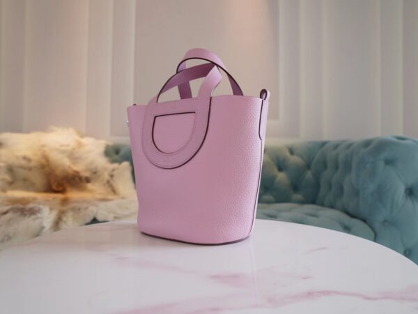 Hand Stitching Hermes Clemence In The Loop Pouch X9 Mauve Sylvestre Silver Hardware