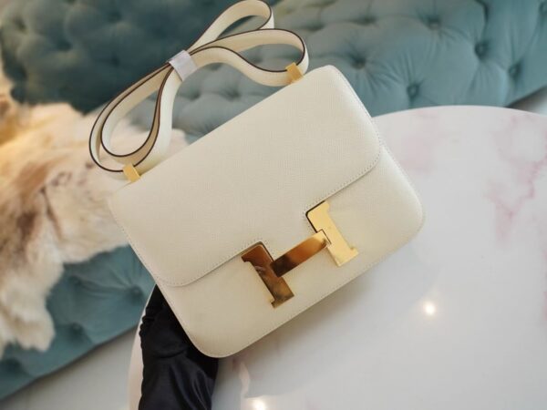 Hermes Shop I2 Nata Epsom Constance 24CM With Mirror Gold Hardware