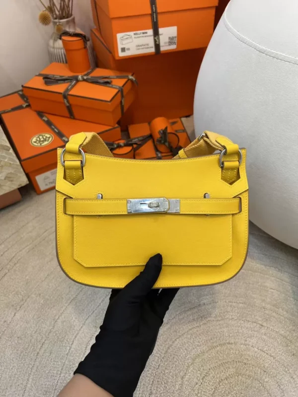 Hong Kong Hermes Jypsiere Mini 23CM Swift 9O Jaune De Naples Silver Hardware
