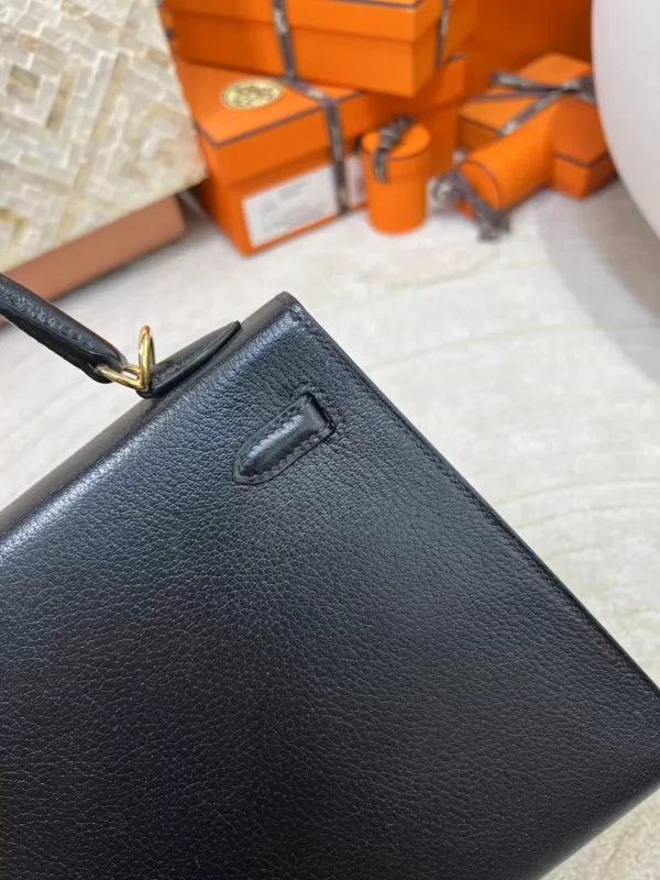 New Hermes Kelly Sellier 25CM 89 Noir Chevre Leather Gold Hardware