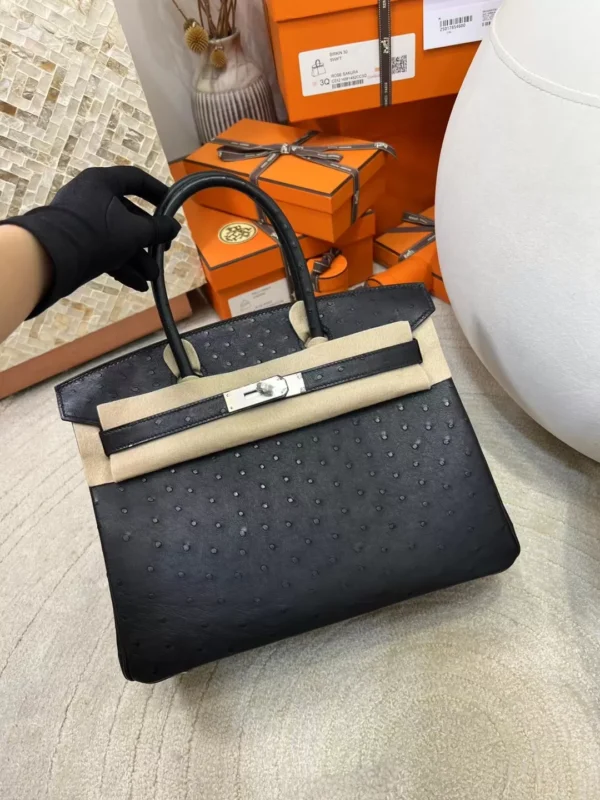 Qatar Doha Hermes Birkin 30CM Ostrich Leather 89 Noir Silver Hardware