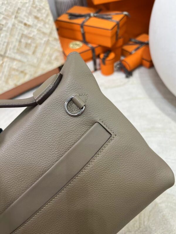 New Hermes 18 Etoupe Evercolor Leather Kelly 2424 Mini Silver Hardware