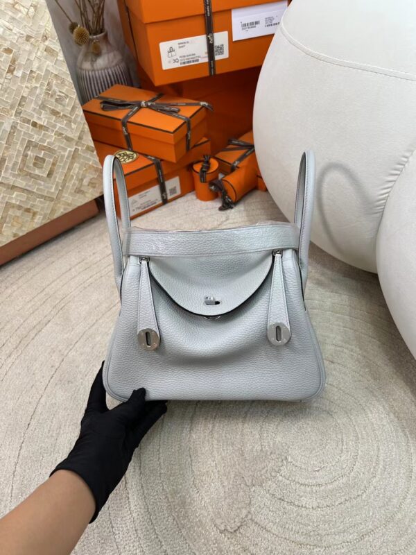 New Hermes T0 Blue Brume Clemence Leather Lindy Bag 26CM Silver Hardware