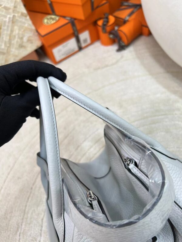 New Hermes T0 Blue Brume Clemence Leather Lindy Bag 26CM Silver Hardware