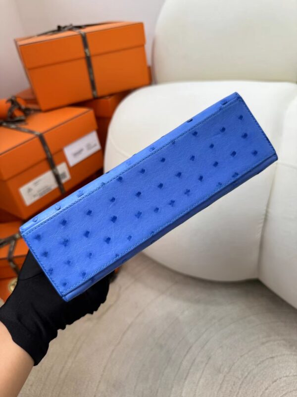 Hermes KK Ostrich Skin Kelly Pochette 22cm O7 Bleuet Silver Hardware