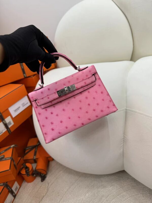 Thailand Bangkok Hermes KK Ostrich Mini Kelly 19CM L4 Bubble Gum Silver Hardware