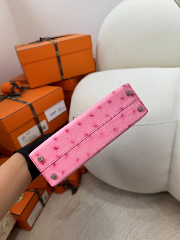 Thailand Bangkok Hermes KK Ostrich Mini Kelly 19CM L4 Bubble Gum Silver Hardware