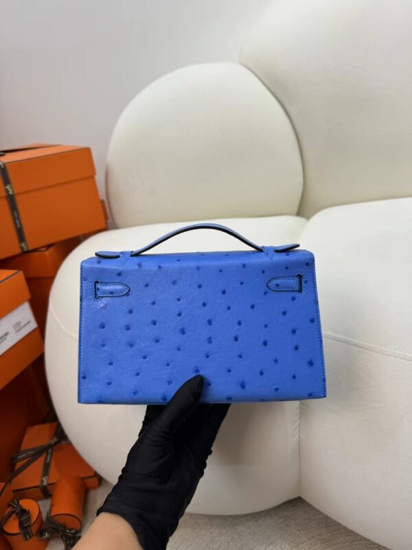 Hermes KK Ostrich Skin Kelly Pochette 22cm O7 Bleuet Silver Hardware