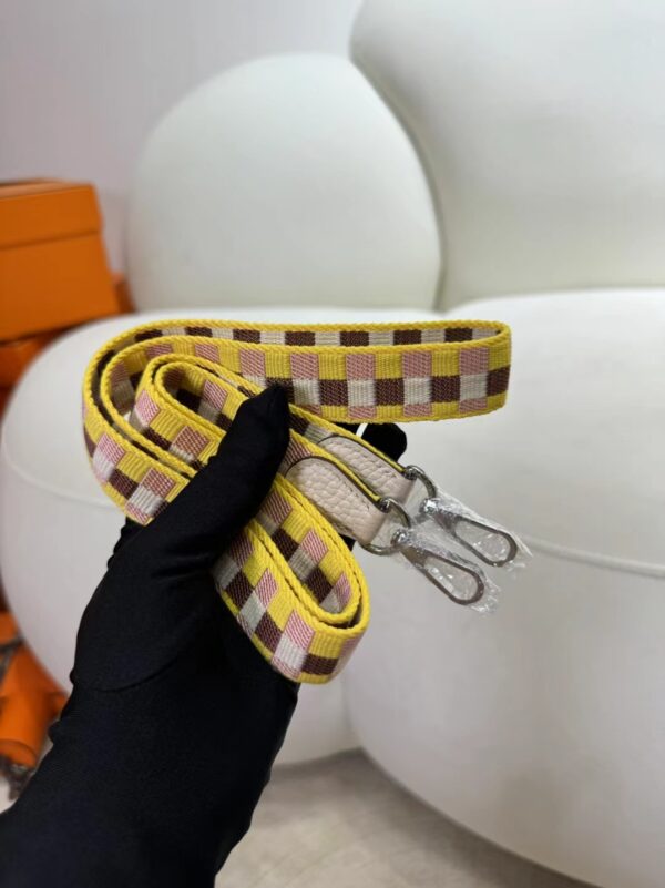 Hermes Bag Pictures Mini Evelyne 16CM I2 Nata Clemence Leather Checked Strap
