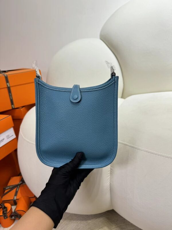 Taiwan Hermes Mini Evelyne 16CM Clemence Leather D2 Blue Jean Silver Hardware