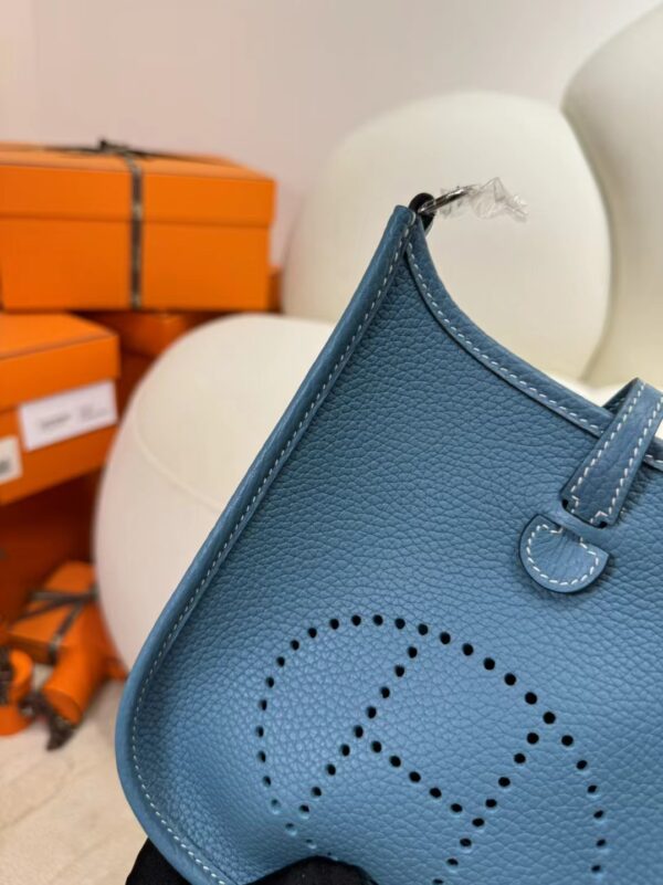 Taiwan Hermes Mini Evelyne 16CM Clemence Leather D2 Blue Jean Silver Hardware