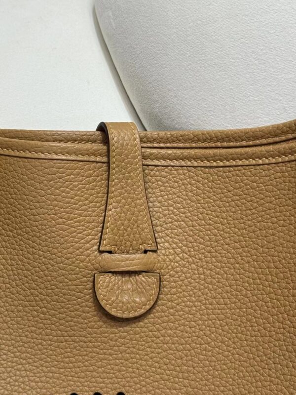 Hermes Bag Price 0M Chai Clemence Leather Evelyne 29CM Gold Hardware