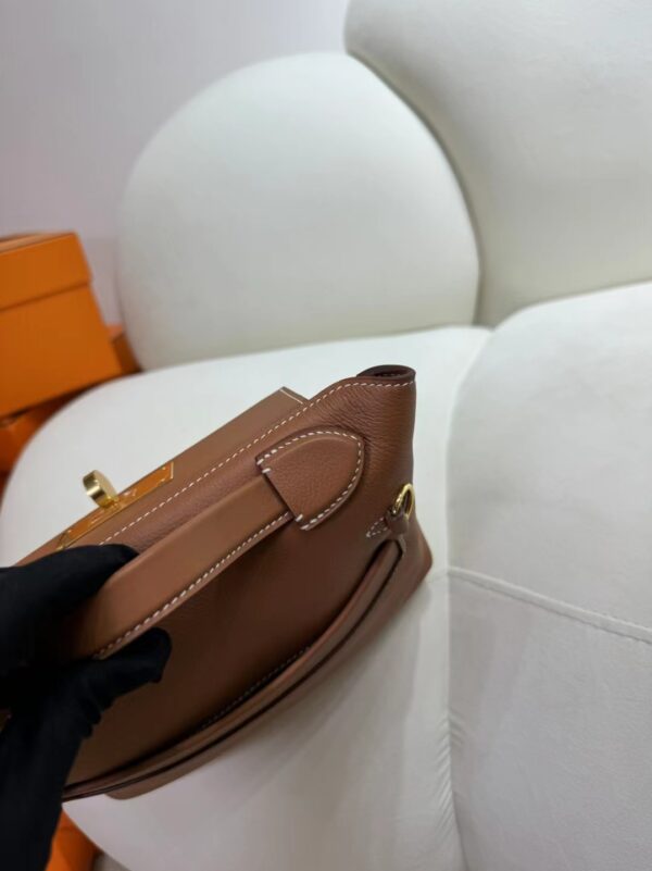 Hong Kong Hermes Kelly 2424 Mini 37 Gold Evercolor Leather Gold Hardware