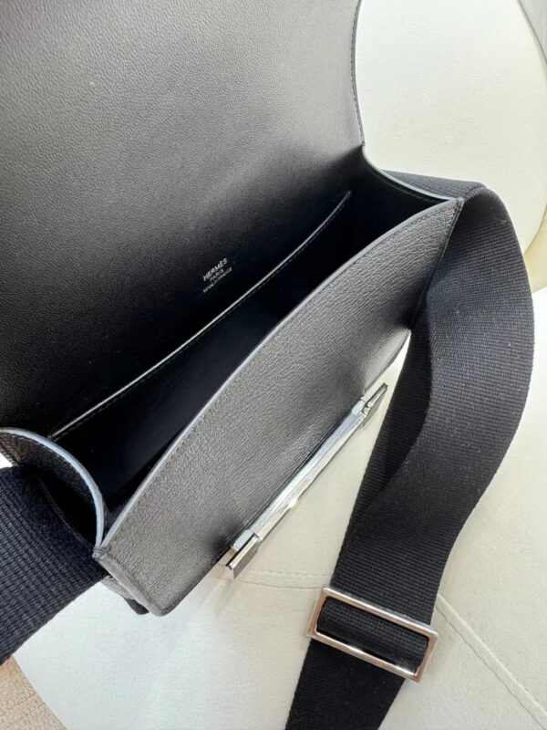 Kuwait Hermes Bag Geta 20CM Chevre Leather 89 Noir Gold Hardware
