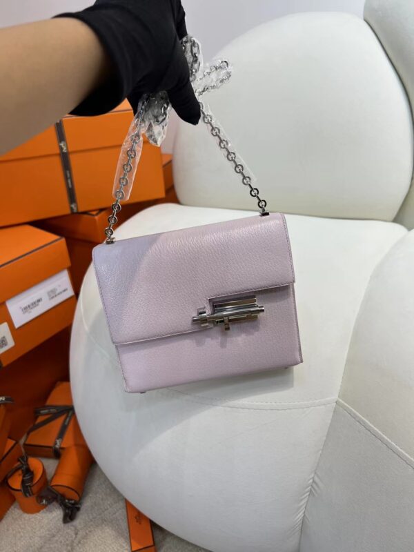 Hermes Bag Images Verrou Mini 17 Chevre Leather 09 Mauve Pale Silver Hardware
