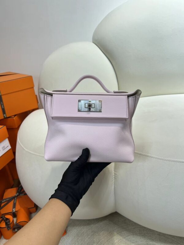 Hermes Boutique Kelly 2424 Mini Evercolor Leather 09 Mauve Pale Silver Hardware
