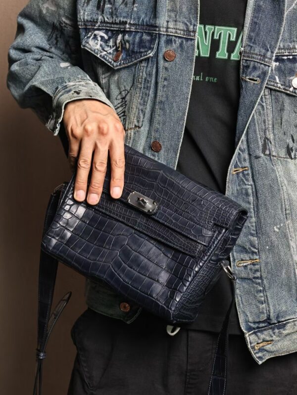 GPC Mode 2Z Blue Nuit Matte Porosus Crocodile Kelly Messenger 27CM SHW