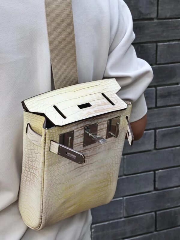 GPC Mode Hac A Dos Men’s Bag Two Color Hand-Paiting Crocodile Silver Hardware
