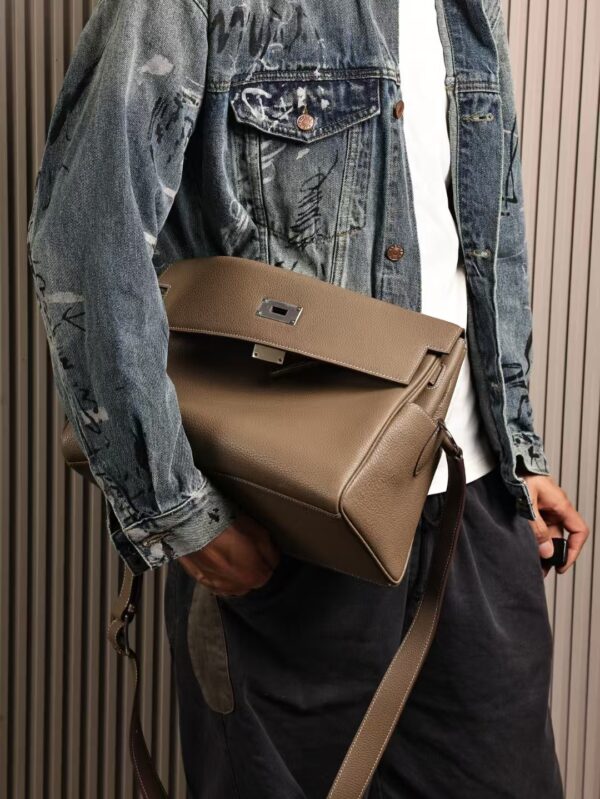 GPC Mode Kelly Messenger 33CM Togo Leather CK18 Etoupe PHW