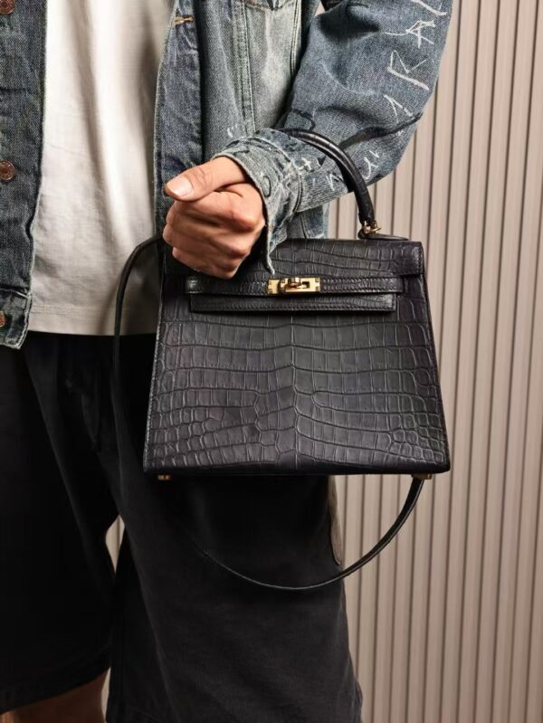 GPC Mode Matte Niloticus Crocodile Kelly Sellier 25CM CK89 Black GHW