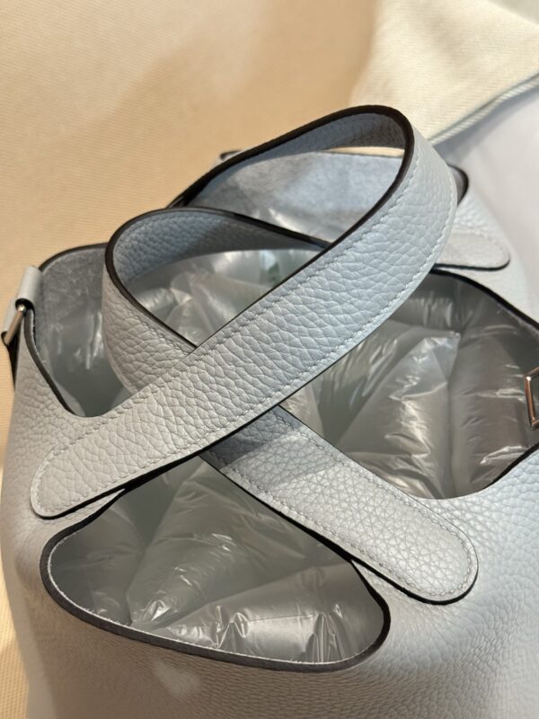 GPC Mode Australia Sydney Picotin 18CM P0 Pantine Clememce Leather PHW