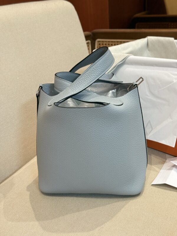 GPC Mode Australia Sydney Picotin 18CM P0 Pantine Clememce Leather PHW