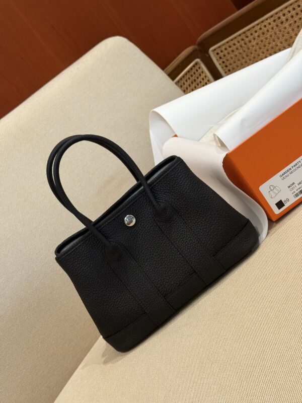 GPC Mode Garden Party Mini 23 Negonda Leather CK89 Black PHW